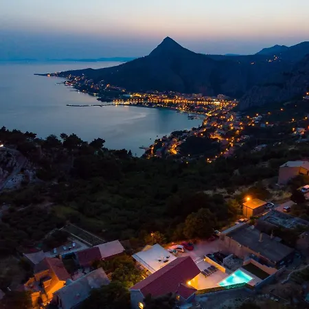 New! King With Private Pool With Hydromassage, 4 Bedrooms, 3km From Sea And Town Willa