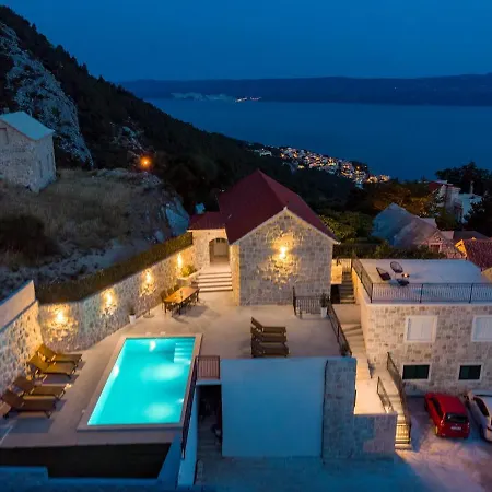 Villa New! King With Private Pool With Hydromassage, 4 Bedrooms, 3km From Sea And Town Omis
